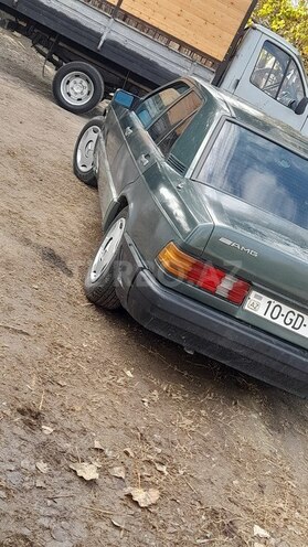 Mercedes 190 1987, 273,839 km - 2.6 l - Bərdə