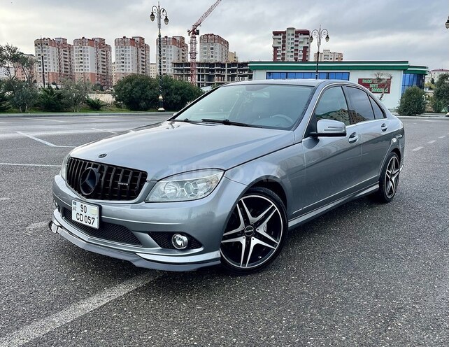 Mercedes C 300 2009, 125,000 km - 3.0 l - Sumqayıt