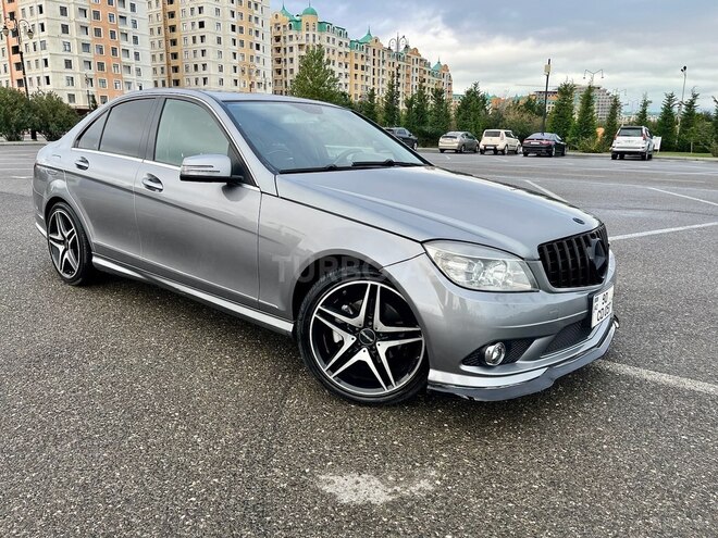 Mercedes C 300 2009, 125,000 km - 3.0 l - Sumqayıt