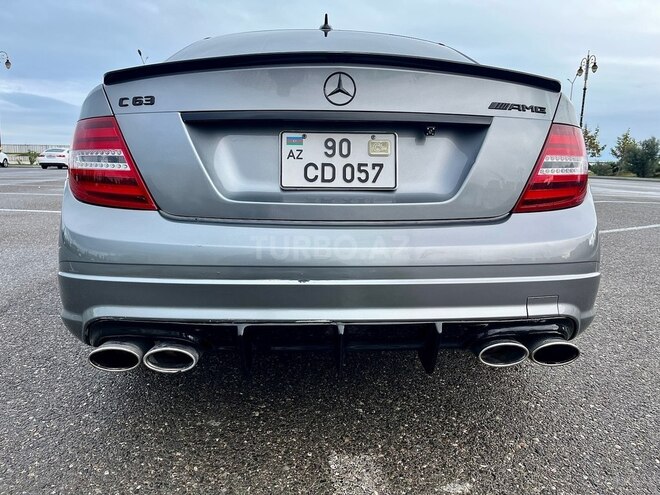 Mercedes C 300 2009, 125,000 km - 3.0 l - Sumqayıt