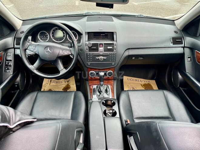 Mercedes C 300 2009, 125,000 km - 3.0 l - Sumqayıt