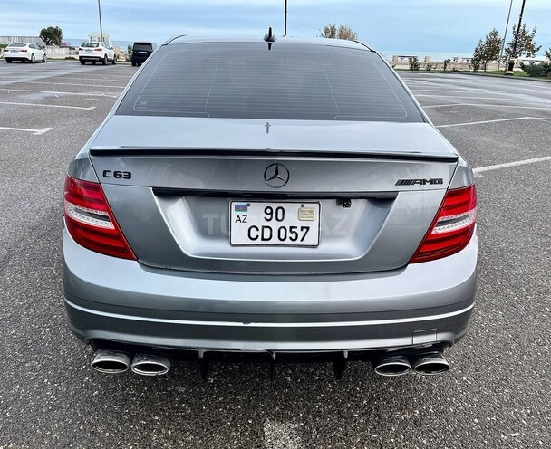 Mercedes C 300 2009, 125,000 km - 3.0 l - Sumqayıt