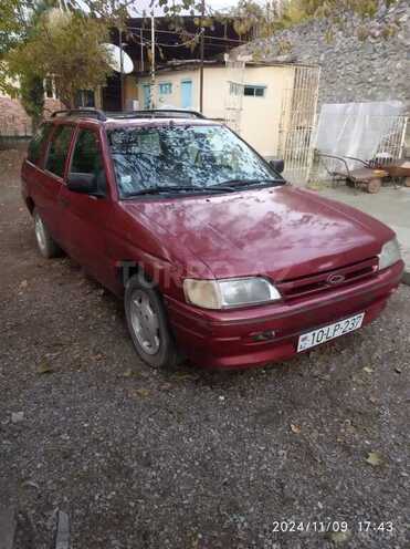 Ford Escort 1992, 176,453 km - 1.8 л - Şəki