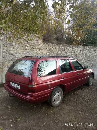 Ford Escort 1992, 176,453 km - 1.8 л - Şəki