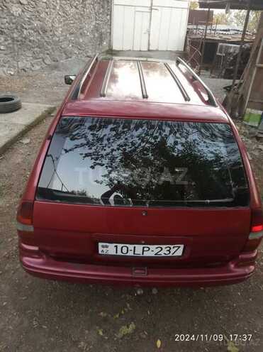 Ford Escort 1992, 176,453 km - 1.8 л - Şəki