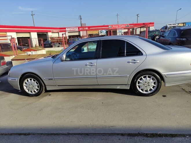 Mercedes E 220 d 2000, 999,999 km - 2.2 l - Bakı