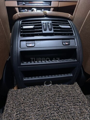 BMW 520 2013, 205,000 km - 2.0 l - Bakı
