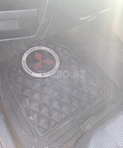 Mitsubishi Pajero io 2000, 295,000 km - 2.0 l - Bakı