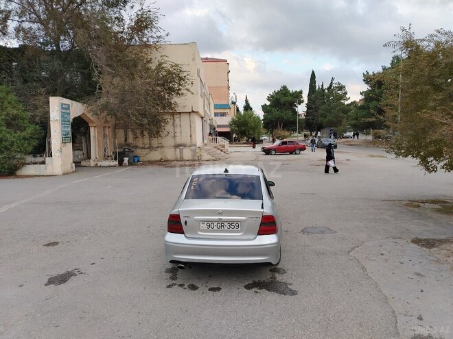 Opel Vectra 1999, 171,566 km - 1.8 l - Sumqayıt