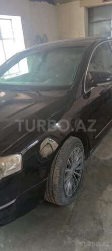 Volkswagen Passat 2005, 320,000 km - 2.0 л - Bakı