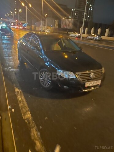 Volkswagen Passat 2005, 320,000 km - 2.0 л - Bakı