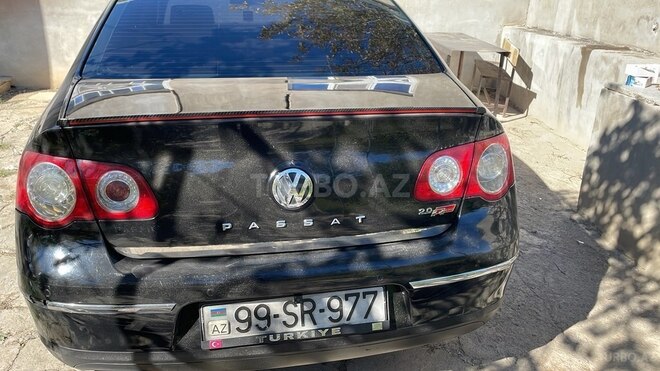 Volkswagen Passat 2005, 320,000 km - 2.0 л - Bakı