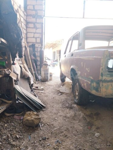 LADA (VAZ) 2107 1990, 190,000 km - 1.5 л - Qazax