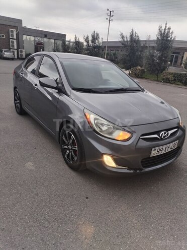 Hyundai Accent 2014, 225,308 km - 1.6 л - Xaçmaz