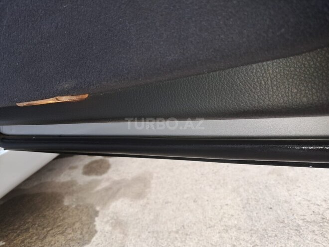 Mercedes E 320 2001, 315,000 km - 3.2 л - Lənkəran