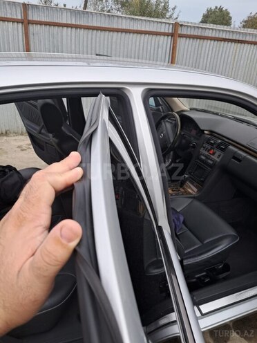 Mercedes E 320 2001, 315,000 km - 3.2 л - Lənkəran