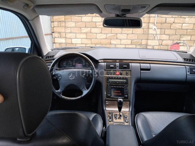 Mercedes E 320 2001, 315,000 km - 3.2 л - Lənkəran