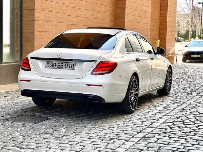 Mercedes E 220 d 2017, 137,000 km - 2.0 l - Bakı