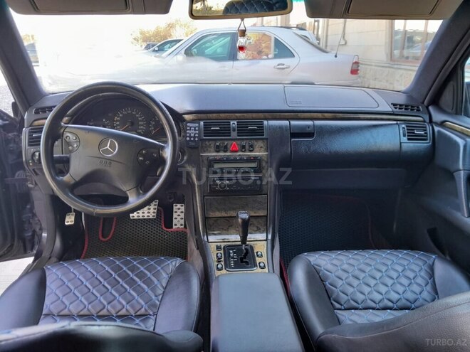 Mercedes E 240 1998, 280,000 km - 2.4 l - Mingəçevir