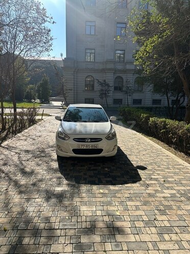 Hyundai Accent 2017, 140,500 km - 1.6 l - Bakı