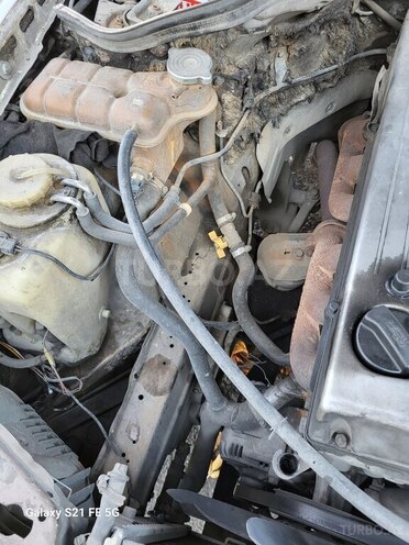 Mercedes E 300 d 1989, 549,494 km - 3.0 l - Bakı