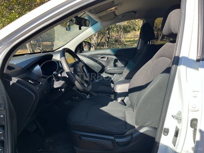 Hyundai ix35 2014, 196,000 km - 2.0 л - Bakı