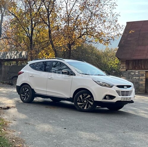 Hyundai ix35 2014, 196,000 km - 2.0 л - Bakı