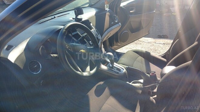 Chevrolet Cruze 2011, 413,000 km - 1.4 l - Şabran