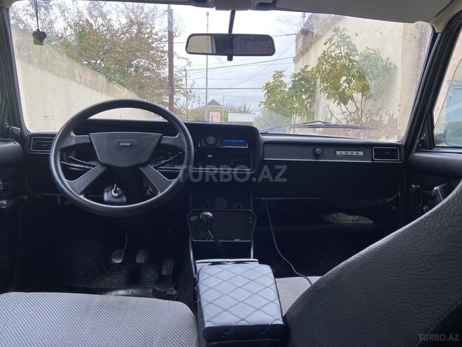 LADA (VAZ) 2107 2009, 70,000 km - 1.6 l - Saatlı