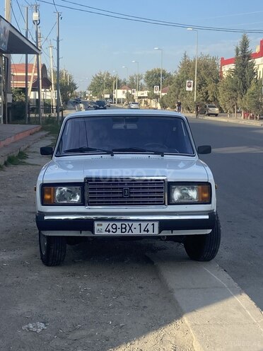 LADA (VAZ) 2107 2009, 70,000 km - 1.6 l - Saatlı
