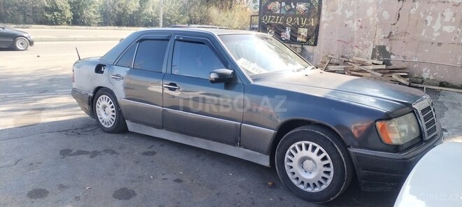 Mercedes E 220 1993, 444,444 km - 2.2 л - Bakı