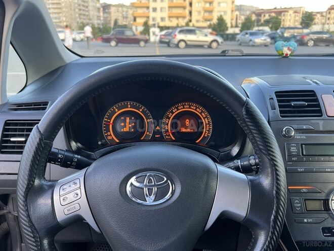 Toyota Auris 2008, 259,000 km - 1.4 l - Bakı