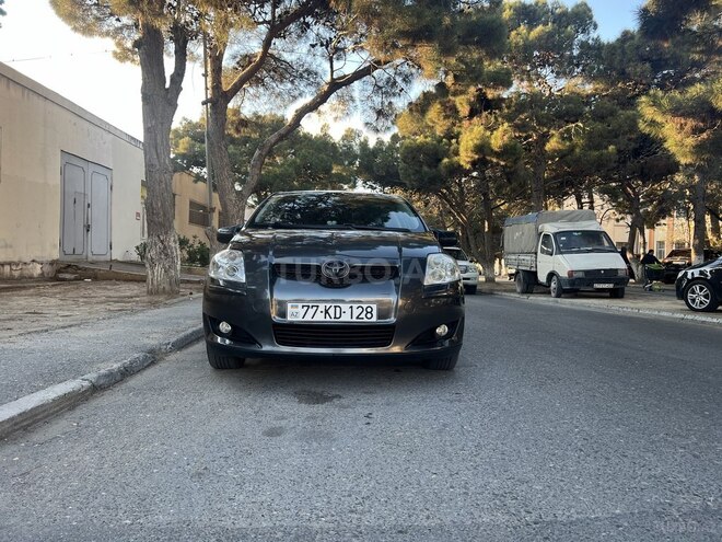Toyota Auris 2008, 259,000 km - 1.4 l - Bakı