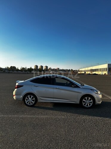 Hyundai Accent 2012, 210,000 km - 1.6 l - Gəncə