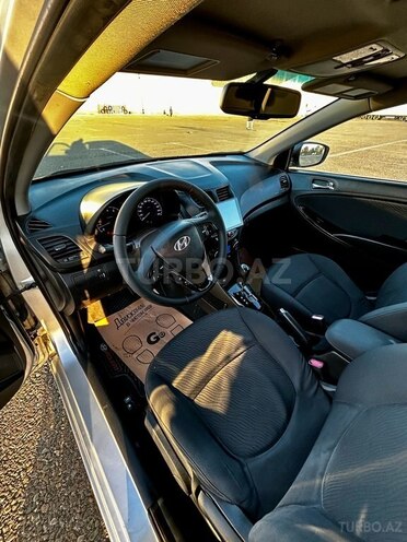 Hyundai Accent 2012, 210,000 km - 1.6 l - Gəncə