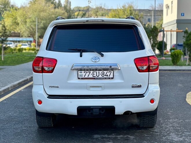 Toyota Sequoia 2010, 192,000 km - 5.7 l - Bakı