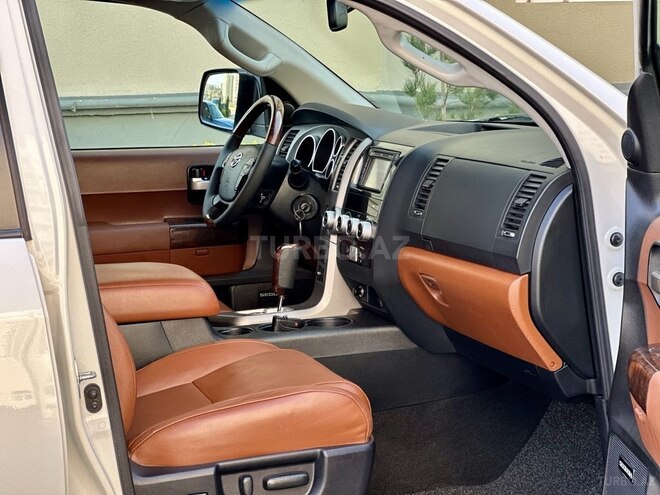 Toyota Sequoia 2010, 192,000 km - 5.7 l - Bakı