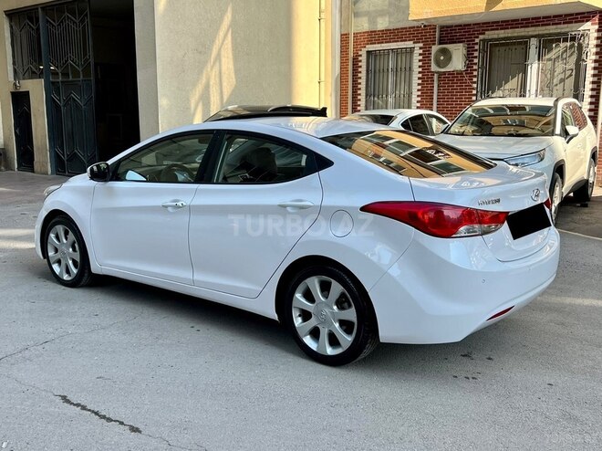 Hyundai Elantra 2011, 227,000 km - 1.8 l - Bakı