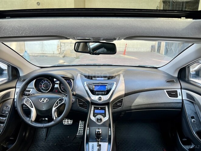 Hyundai Elantra 2011, 227,000 km - 1.8 l - Bakı