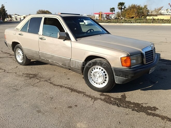 Mercedes 190 1990, 350,000 km - 2.0 л - Şirvan