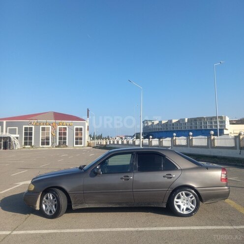 Mercedes C 200 1994, 322,000 km - 20.0 l - Sumqayıt