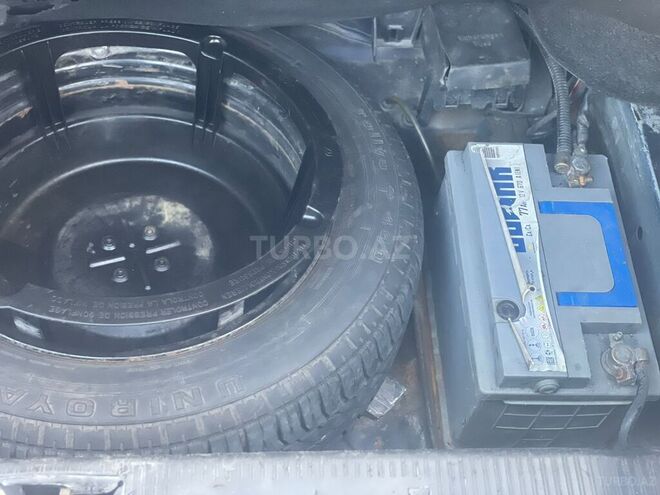 Mercedes C 220 d 2000, 267,000 km - 2.2 л - Bakı