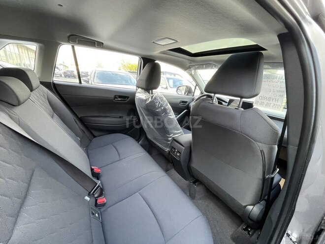 Toyota Corolla Cross-11