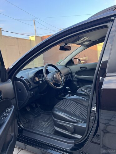 Hyundai i30 2011, 253,805 km - 1.6 л - Bakı