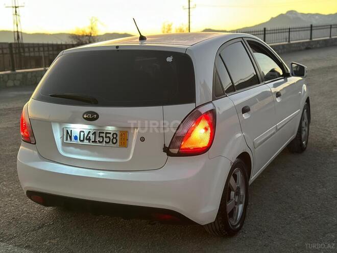 Kia Rio 2011, 222,000 km - 1.4 l - Şamaxı