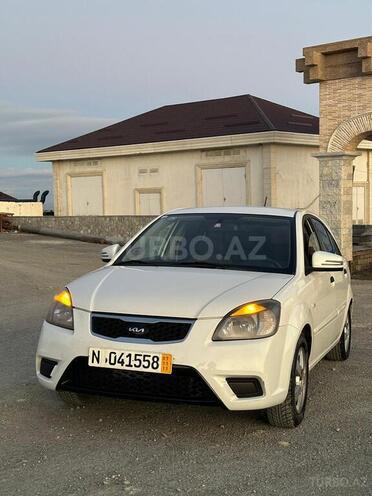 Kia Rio 2011, 222,000 km - 1.4 l - Şamaxı