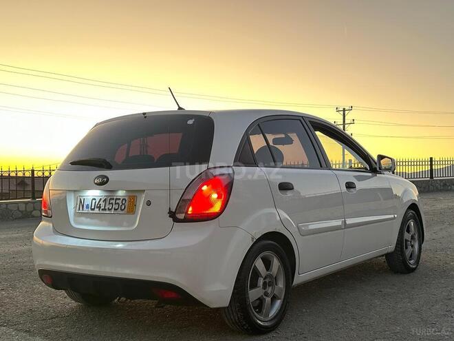 Kia Rio 2011, 222,000 km - 1.4 l - Şamaxı