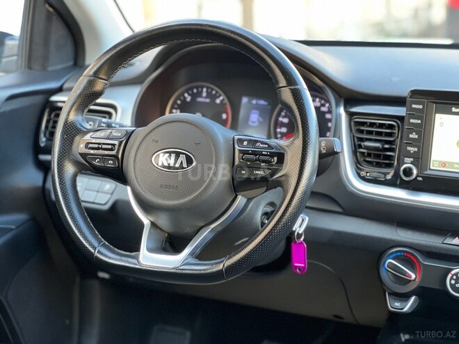 Kia Stonic 2018, 74,000 km - 1.6 l - Bakı