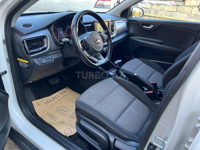Kia Stonic 2018, 74,000 km - 1.6 l - Bakı