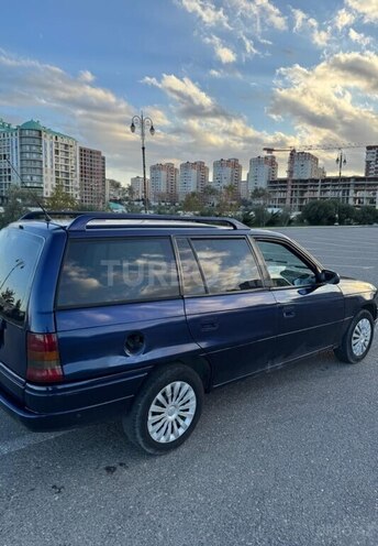 Opel Astra 1994, 560,019 km - 1.8 l - Sumqayıt